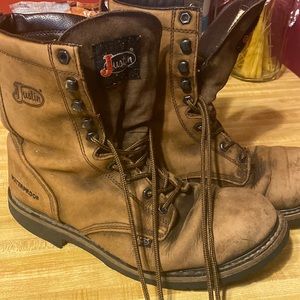 Steel toe Justin boots